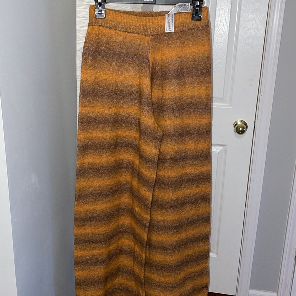 A NWNT Zaras wool knit stripe pants - Picture 5 of 6